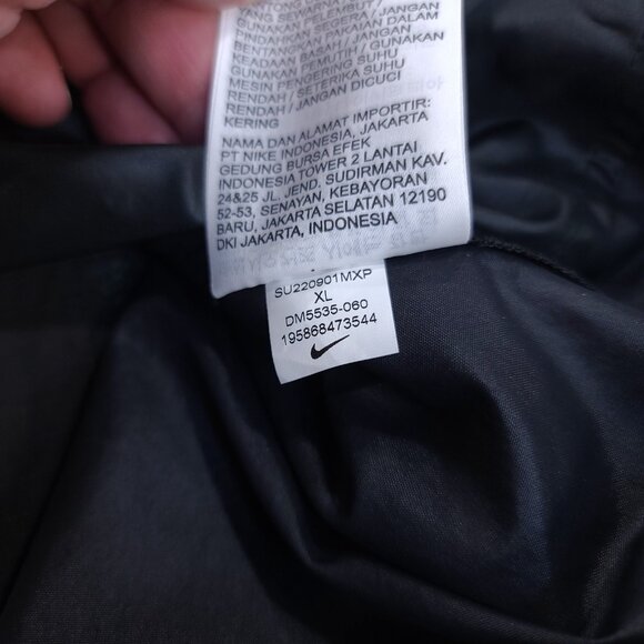 Nike Sportswear Vest Mens XL Black Tech Pack Full Zip Pocket Unlined Packable - Picture 8 of 8